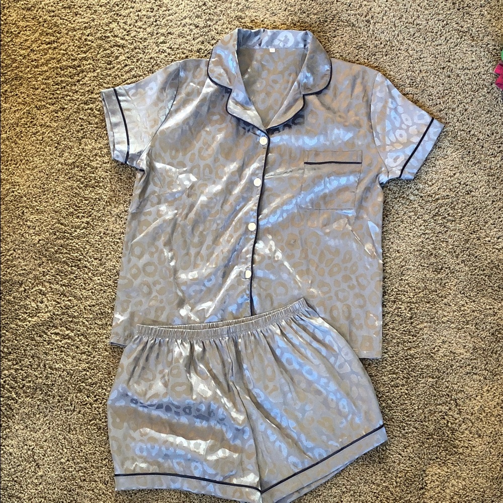 Satin two-piece Shorts Pajama Set in Shimmery Light Bluish-Gray-Navy trim Medium